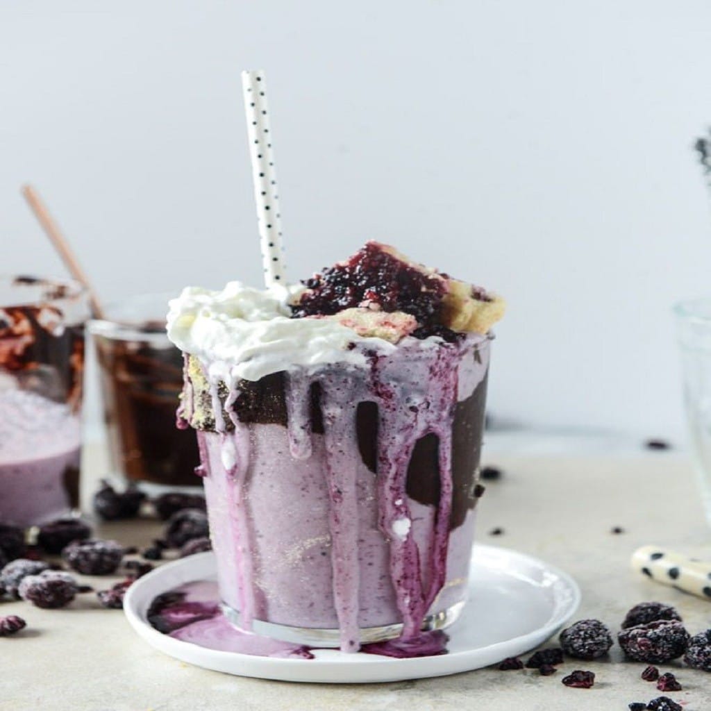 Black Current Shake