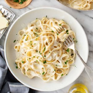 Classic Alfredo Pasta