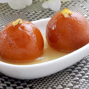 Hot Gulab Jamun (2 Pc)